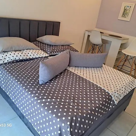 Nika Apartment